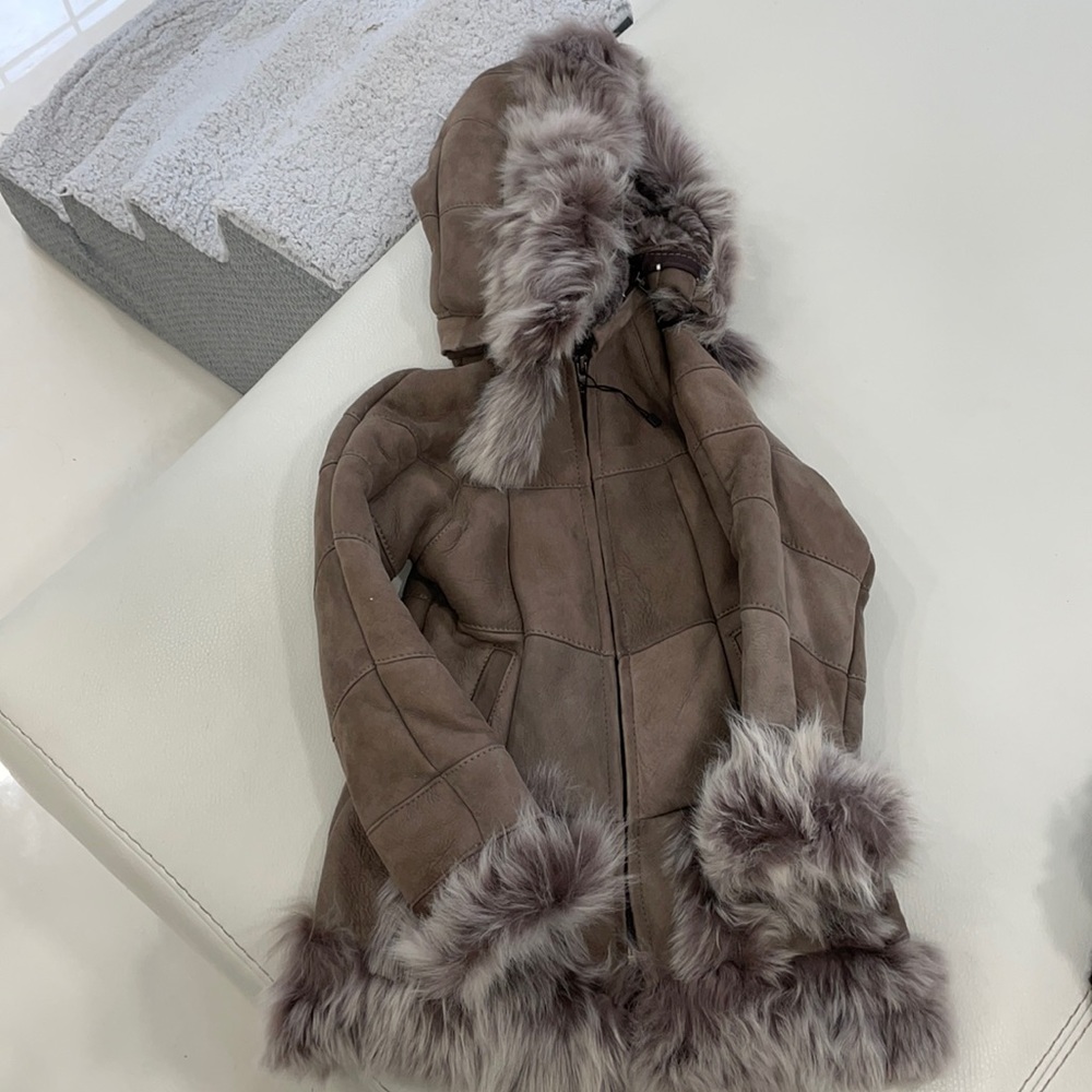 Shearling coat kids size 3-4T